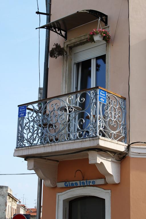 Ana Apartment Póla Szoba fotó